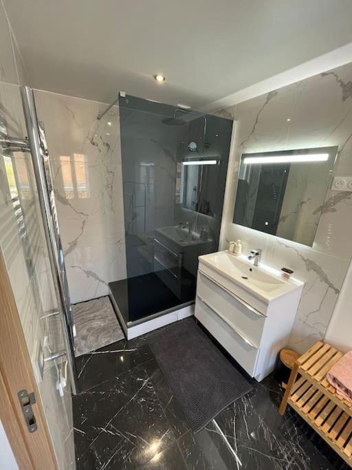 Appart 4 Personnes Proche Paris Tour Eiffel Meudon Dış mekan fotoğraf